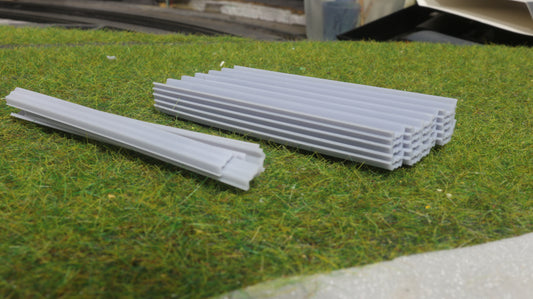 OO Gauge Steel pilings pack of 10