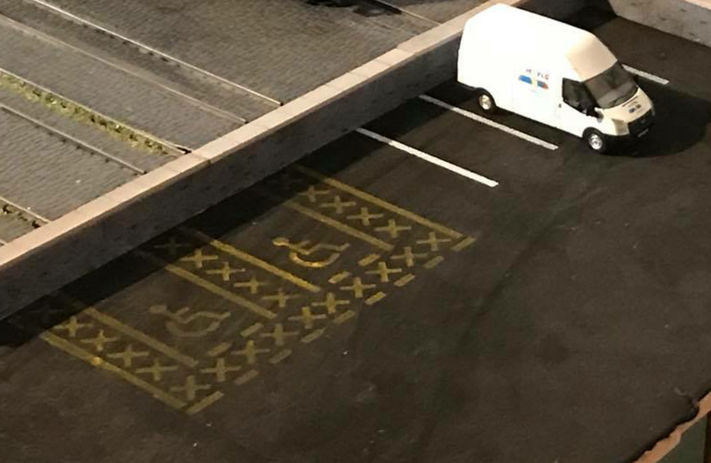 OO Gauge road marking stencil set