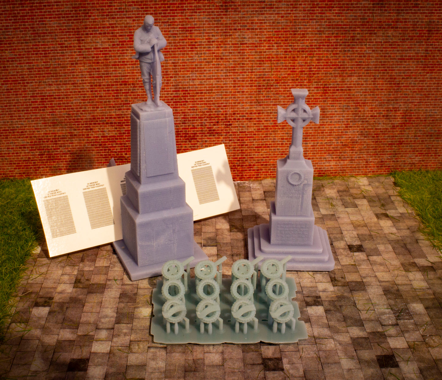 OO, TT and N Gauge War Memorials / Town Monuments