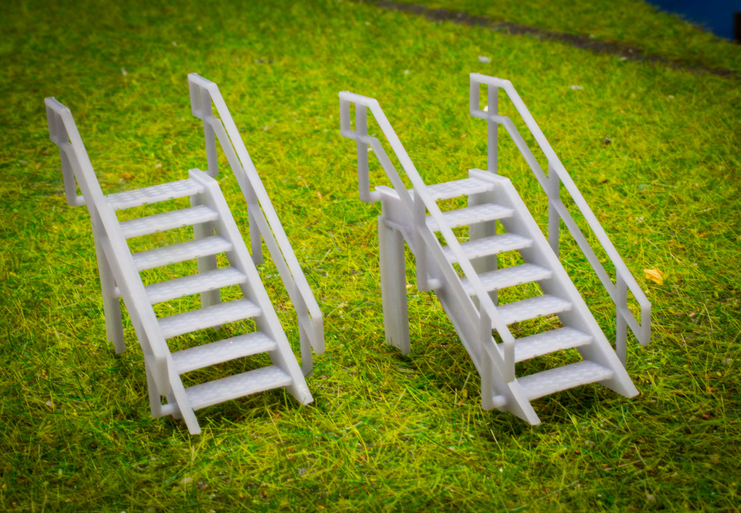 O, OO, TT & N Gauge Platform Access Steps Pack of 2