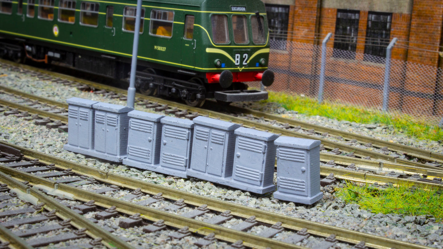 OO, TT and N Gauge Assorted Lineside relay cabinets